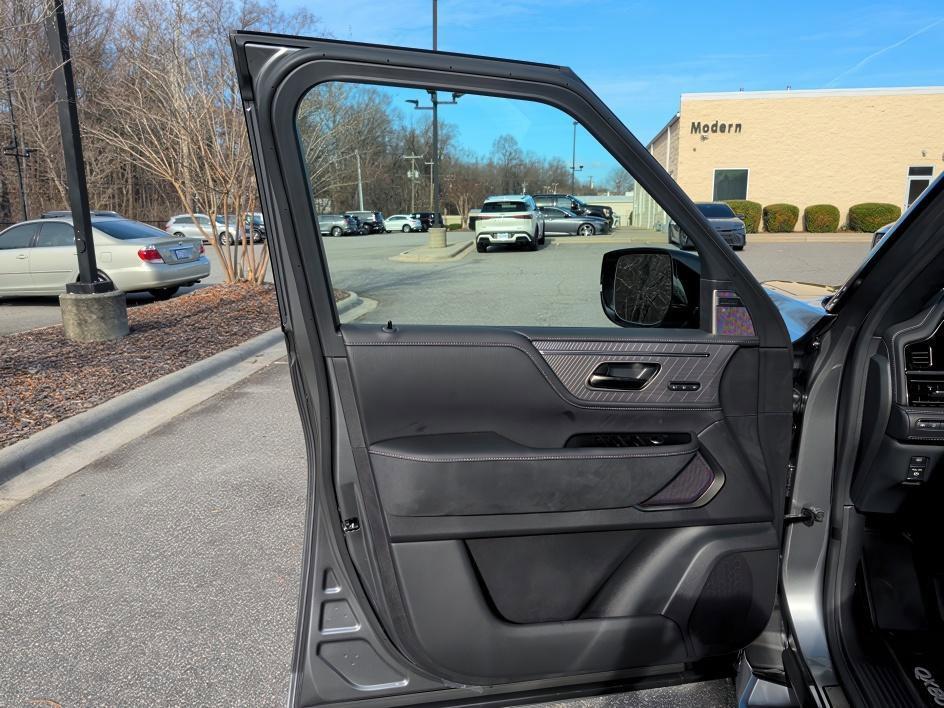 new 2026 INFINITI QX80 car, priced at $104,655