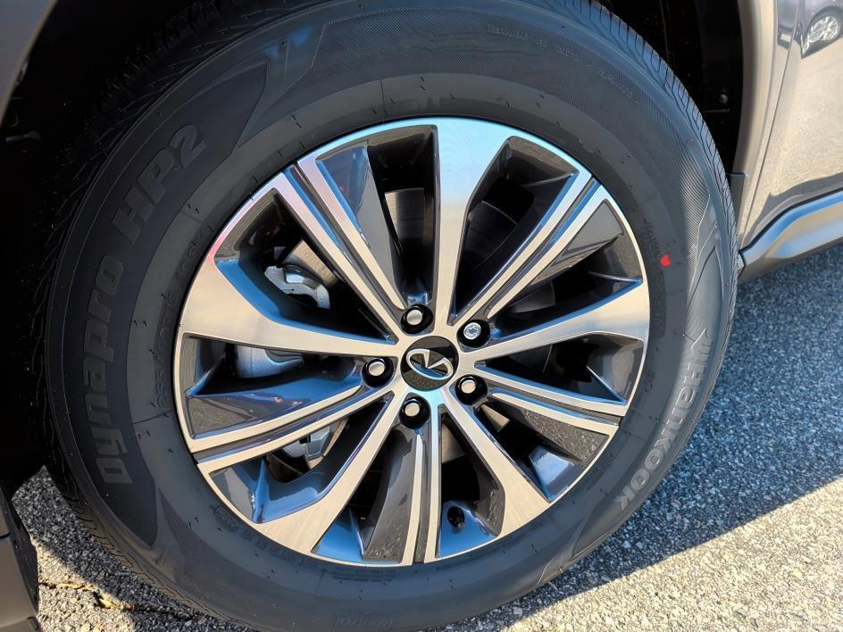 new 2026 INFINITI QX60 car, priced at $48,870