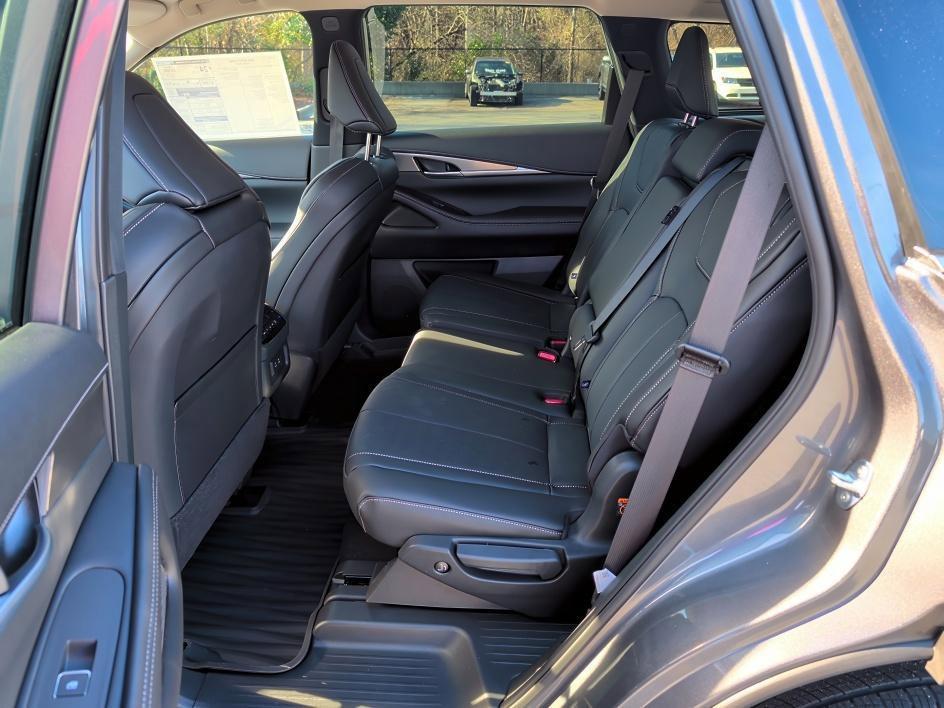 new 2026 INFINITI QX60 car, priced at $48,870