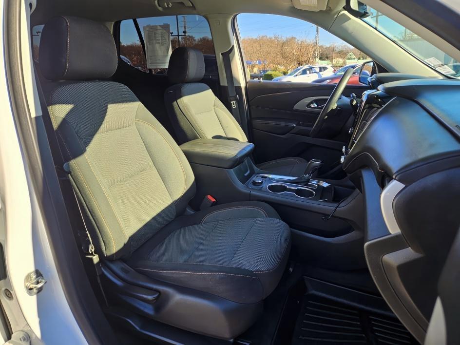used 2020 Chevrolet Traverse car, priced at $14,499