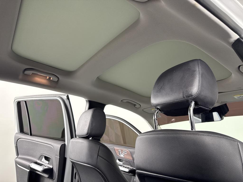 used 2023 Mercedes-Benz GLB 250 car, priced at $32,630