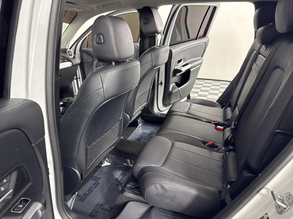 used 2023 Mercedes-Benz GLB 250 car, priced at $32,630