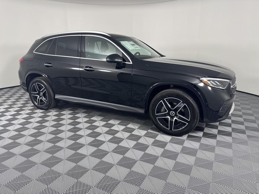 new 2026 Mercedes-Benz GLC 300 car, priced at $60,205