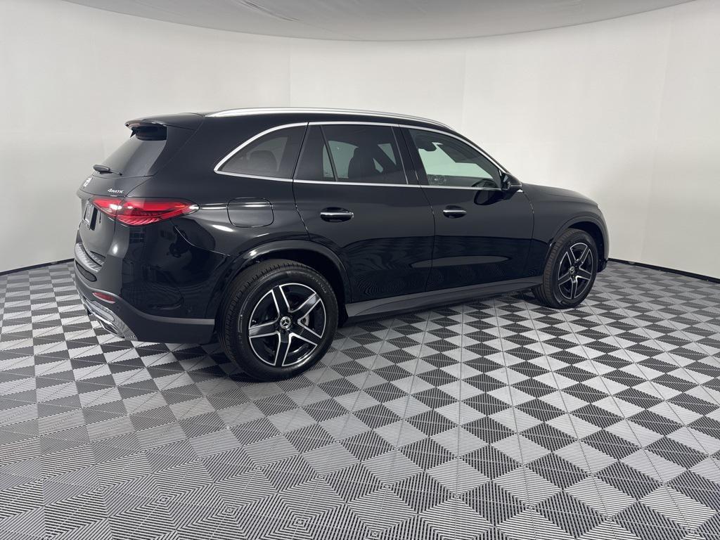 new 2026 Mercedes-Benz GLC 300 car, priced at $60,205