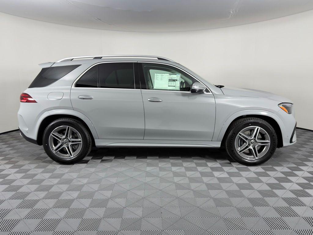 new 2026 Mercedes-Benz GLE 450 car, priced at $82,725