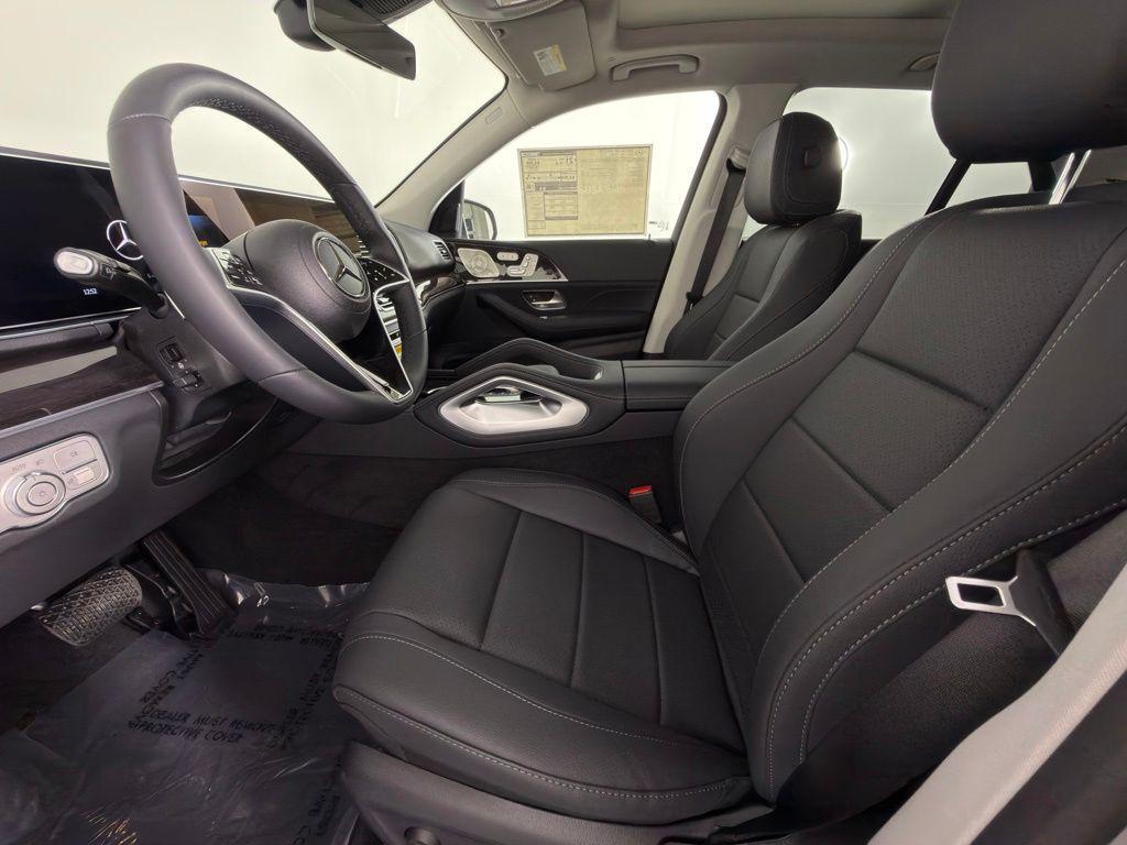 new 2026 Mercedes-Benz GLE 450 car, priced at $82,725