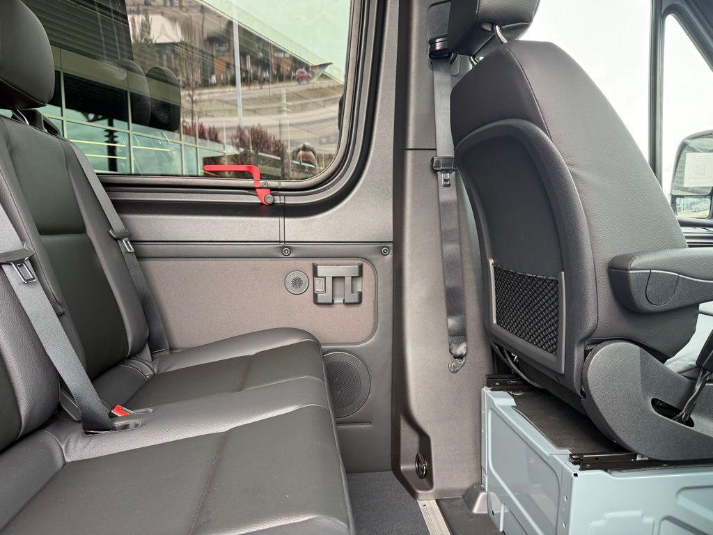 new 2026 Mercedes-Benz Sprinter 2500 car, priced at $91,109