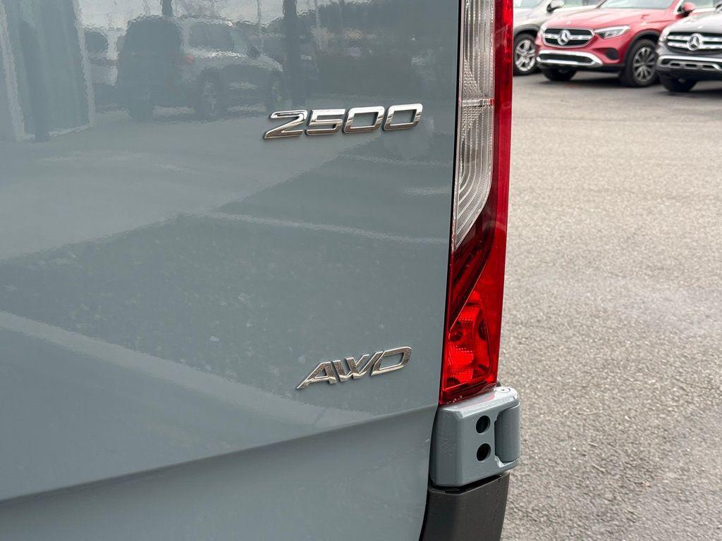 new 2026 Mercedes-Benz Sprinter 2500 car, priced at $91,109
