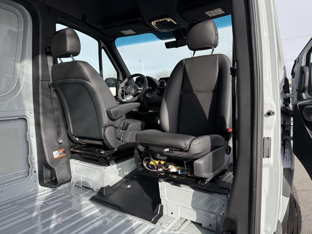 new 2025 Mercedes-Benz Sprinter 2500 car, priced at $81,400