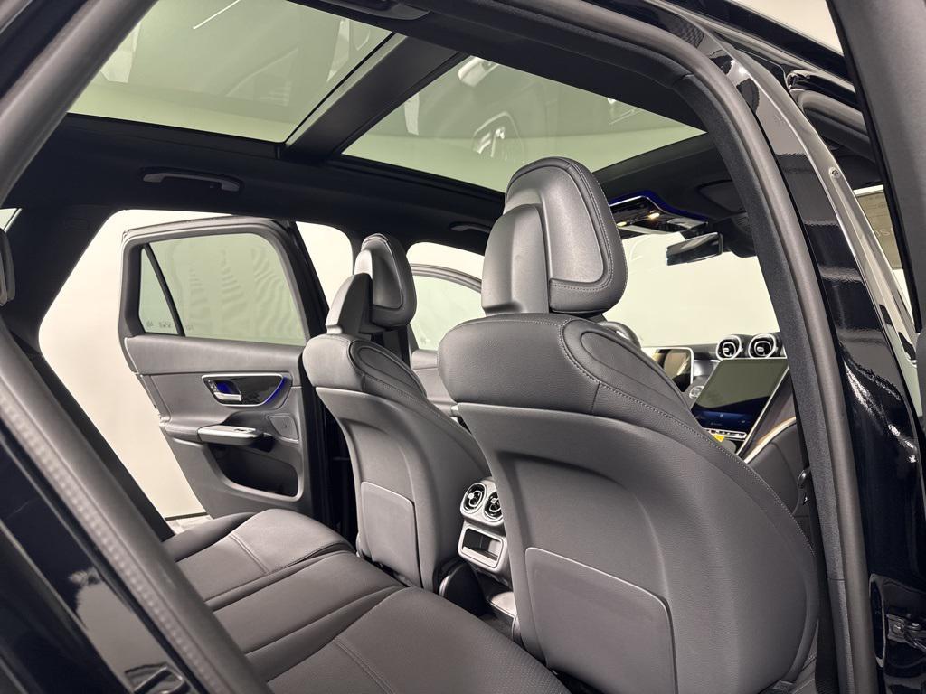 new 2026 Mercedes-Benz GLC 300 car, priced at $55,920