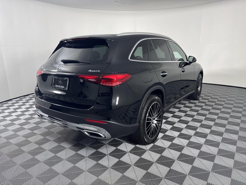 new 2026 Mercedes-Benz GLC 300 car, priced at $55,920