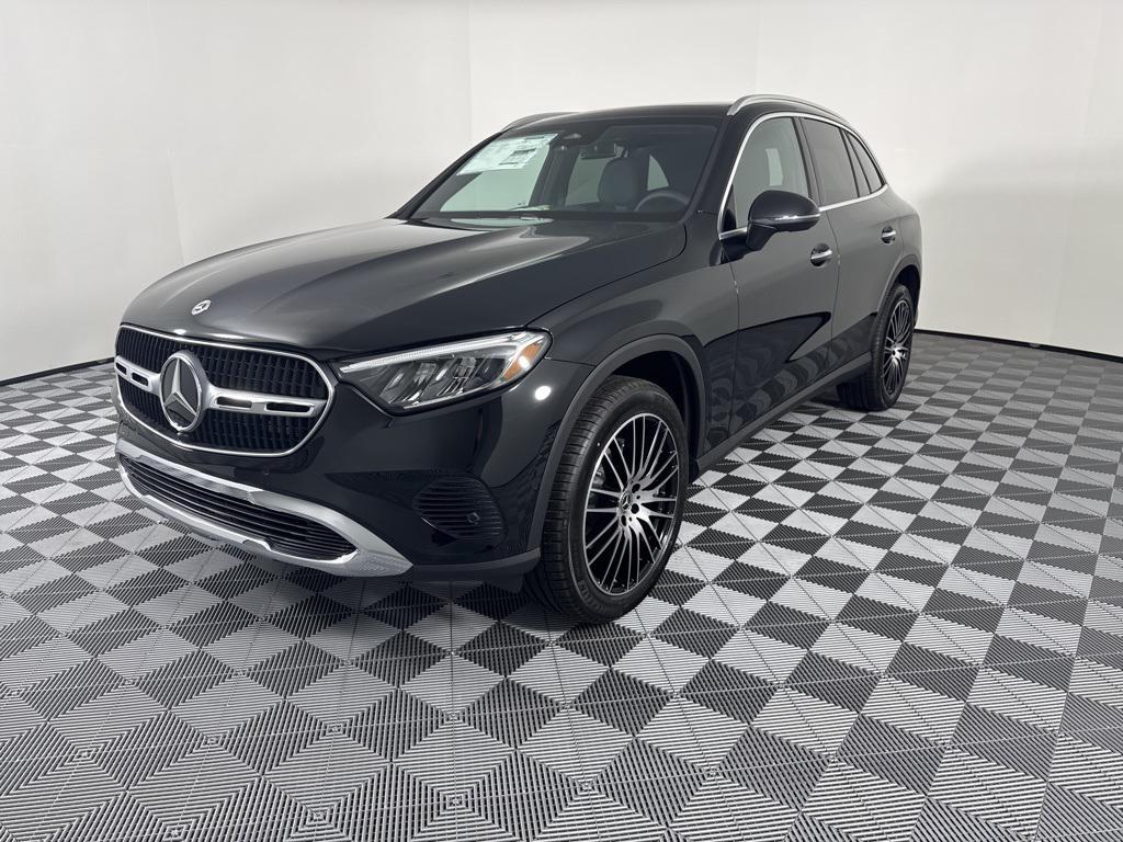 new 2026 Mercedes-Benz GLC 300 car, priced at $55,920