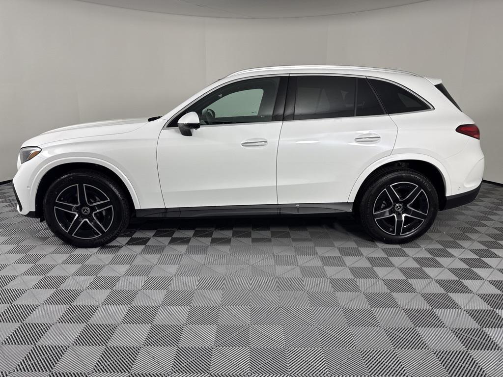 new 2026 Mercedes-Benz GLC 300 car, priced at $62,185