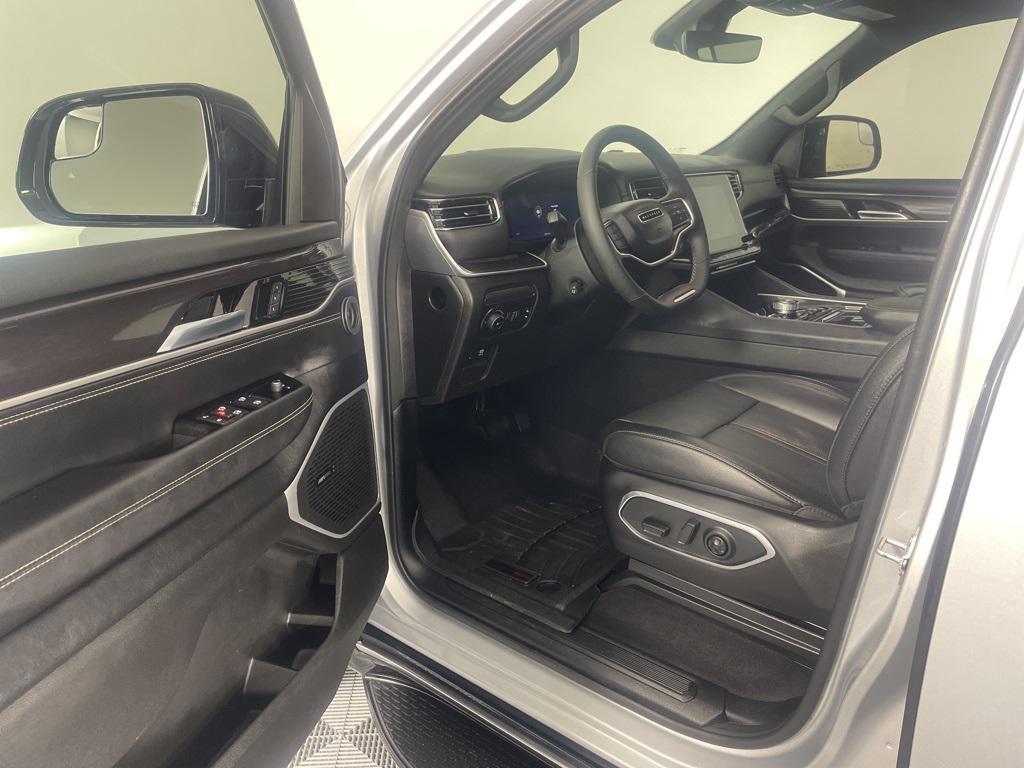 used 2024 Jeep Wagoneer car, priced at $49,991