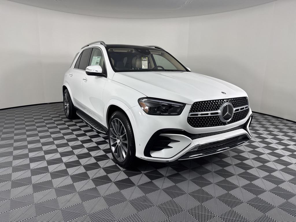new 2026 Mercedes-Benz GLE 450 car, priced at $92,365