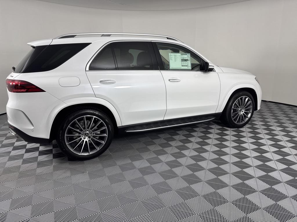 new 2026 Mercedes-Benz GLE 450 car, priced at $92,365