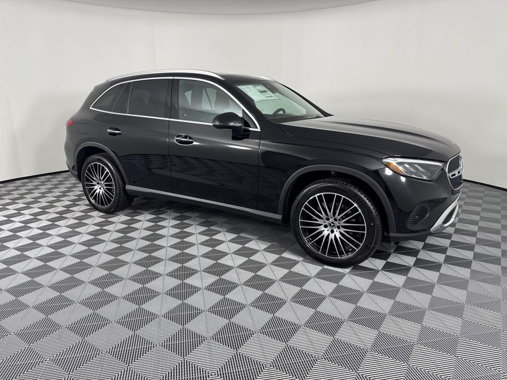 new 2026 Mercedes-Benz GLC 300 car, priced at $55,920