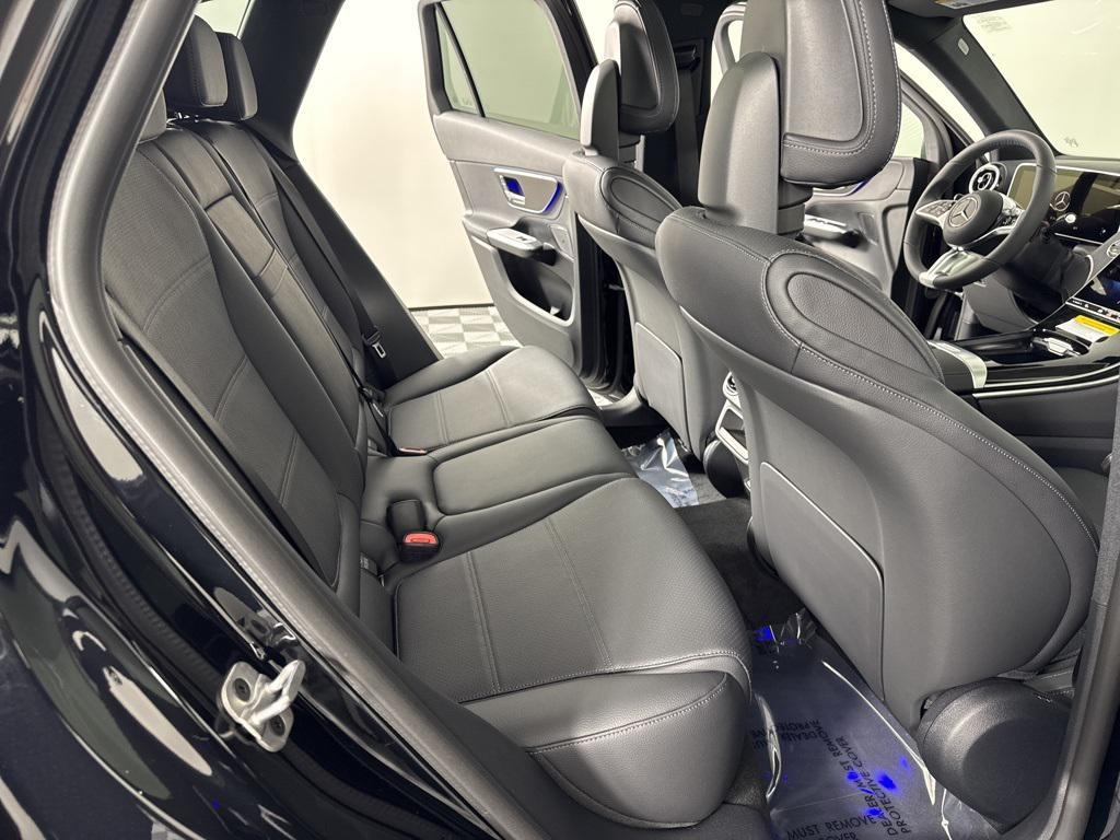 new 2026 Mercedes-Benz GLC 300 car, priced at $55,920
