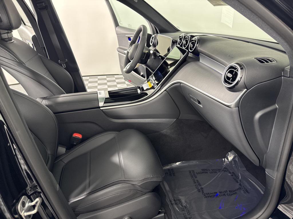 new 2026 Mercedes-Benz GLC 300 car, priced at $55,920