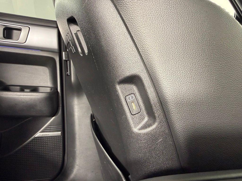 used 2025 Hyundai Santa Fe car, priced at $39,191