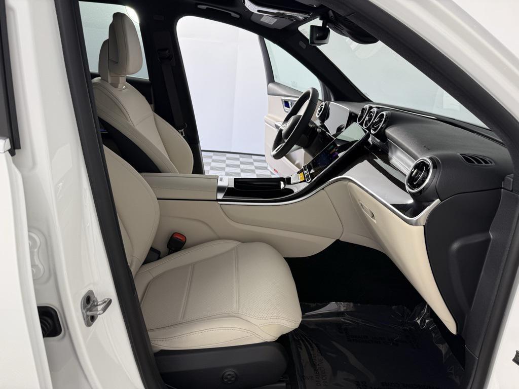 new 2026 Mercedes-Benz GLC 300 car, priced at $54,930