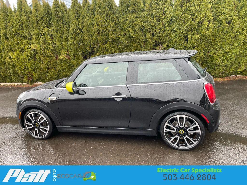 used 2021 MINI Hardtop car, priced at $12,881