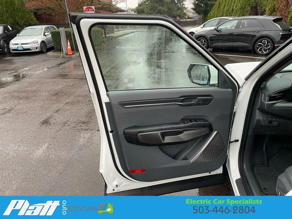 used 2025 Kia EV9 car, priced at $42,834