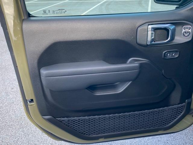 new 2026 Jeep Wrangler car, priced at $45,278