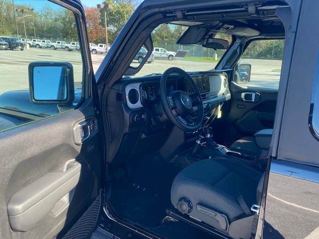 new 2026 Jeep Wrangler car, priced at $39,750