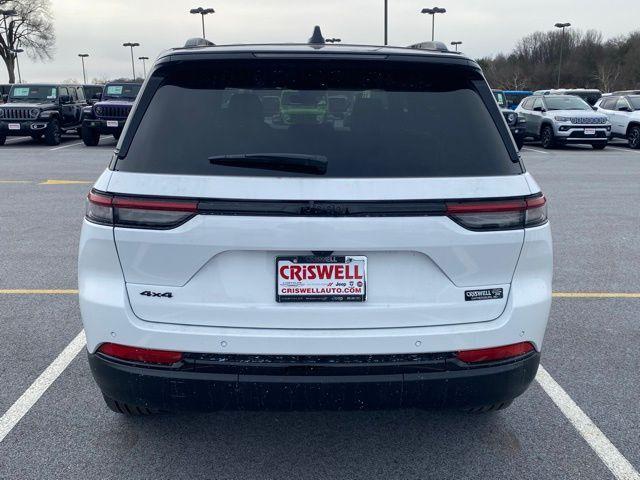 new 2025 Jeep Grand Cherokee car, priced at $41,500