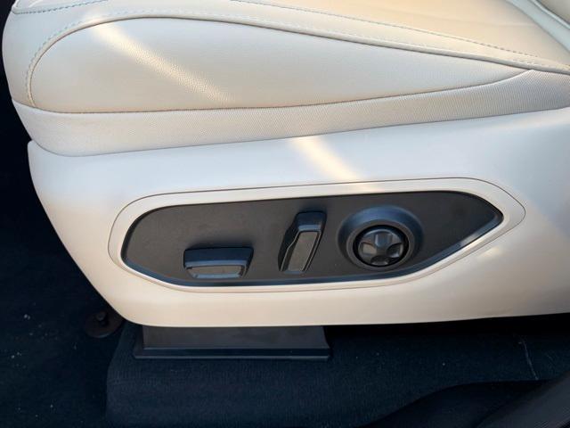 new 2025 Jeep Grand Cherokee car, priced at $50,020