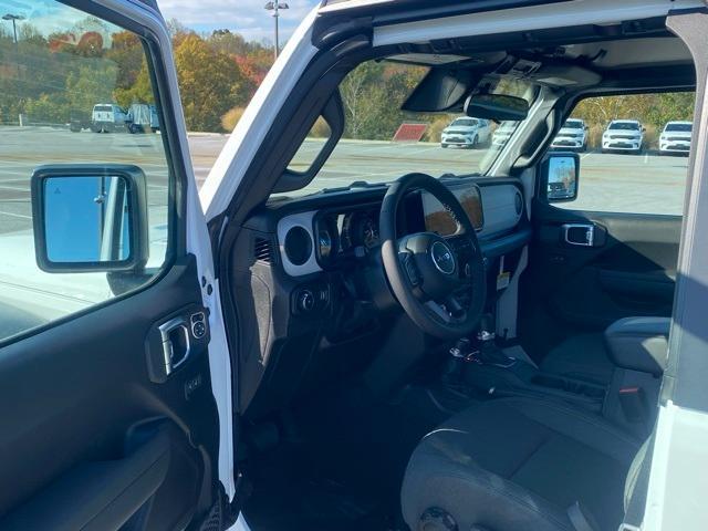 new 2026 Jeep Wrangler car, priced at $43,500