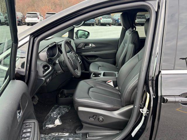 new 2026 Chrysler Voyager car, priced at $41,325