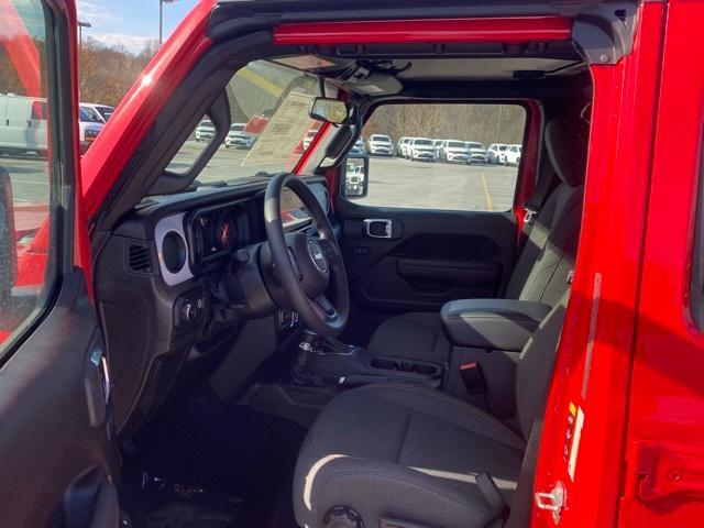 new 2026 Jeep Wrangler car, priced at $42,669