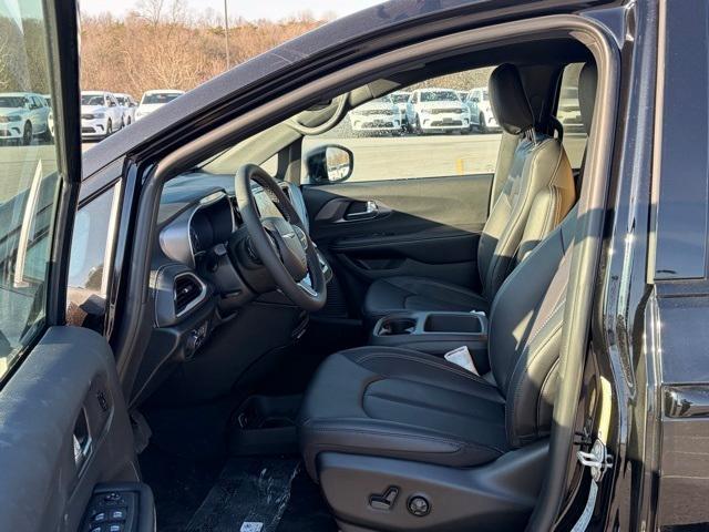 new 2026 Chrysler Pacifica car, priced at $48,414