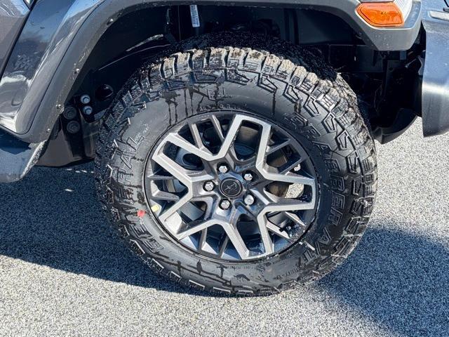 new 2026 Jeep Wrangler car, priced at $53,941