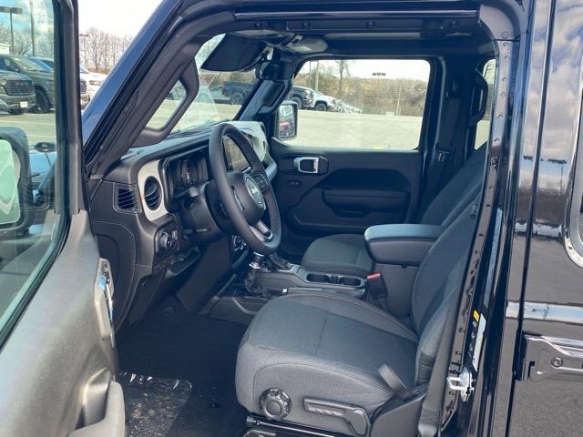 new 2026 Jeep Wrangler car, priced at $47,000