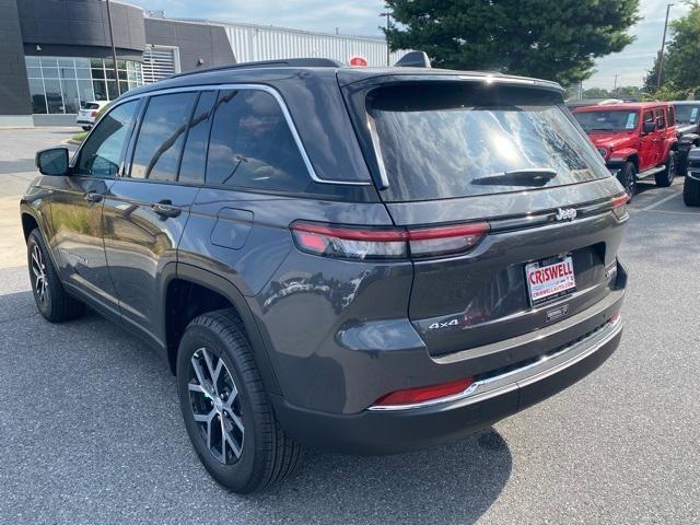 new 2025 Jeep Grand Cherokee car, priced at $42,750