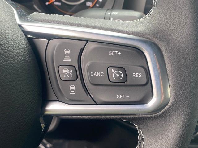 new 2025 Jeep Wrangler car, priced at $46,750