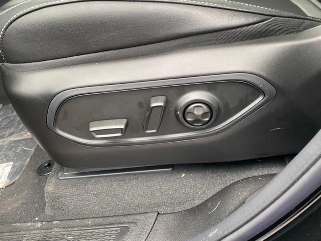 new 2025 Jeep Grand Cherokee car, priced at $46,250