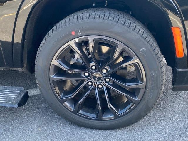 new 2024 Jeep Grand Wagoneer car, priced at $95,391