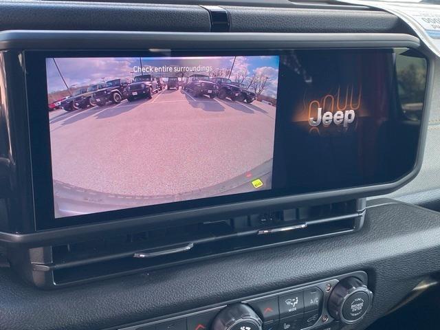 new 2026 Jeep Wrangler car, priced at $46,722