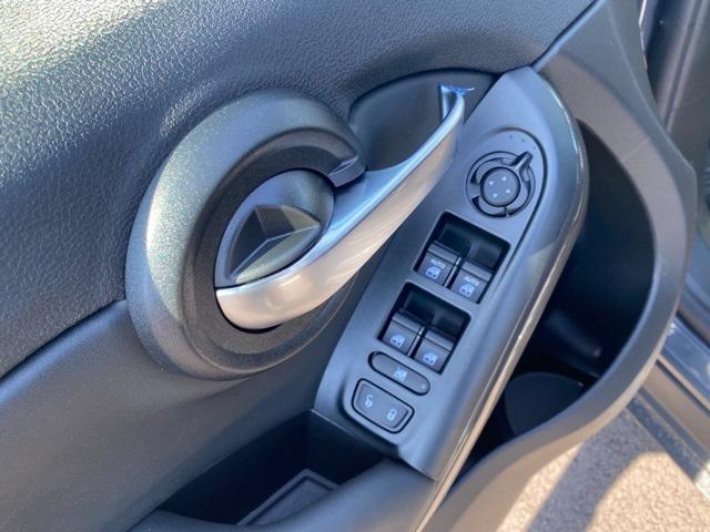 new 2023 FIAT 500X car, priced at $20,999