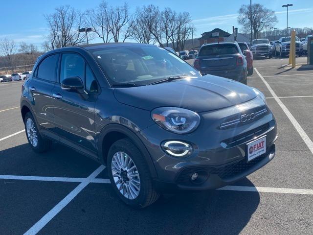new 2023 FIAT 500X car, priced at $20,999