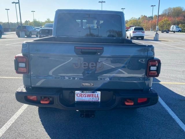 new 2025 Jeep Gladiator car, priced at $50,659