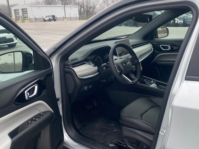 new 2026 Jeep Compass car, priced at $31,950