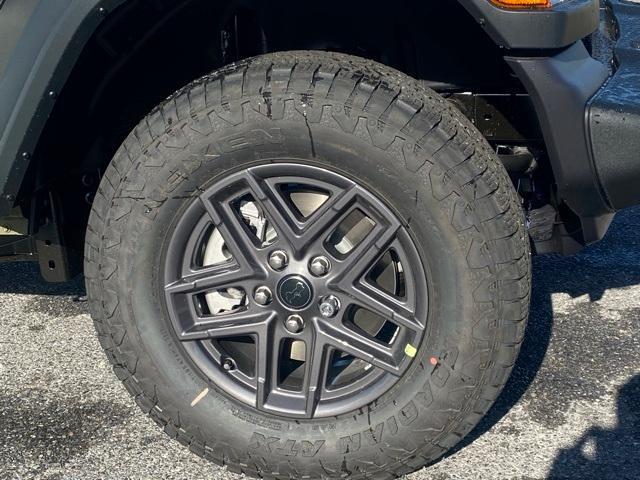 new 2025 Jeep Wrangler car, priced at $43,500