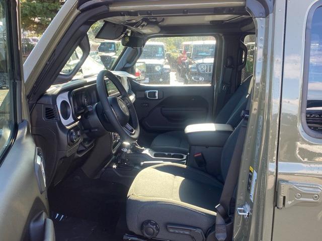 new 2025 Jeep Wrangler car, priced at $43,500