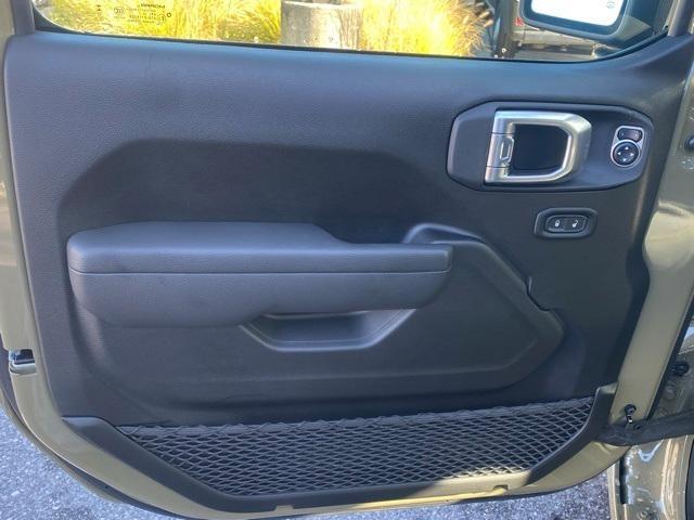 new 2025 Jeep Wrangler car, priced at $43,500