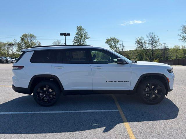 new 2026 Jeep Grand Cherokee L car, priced at $49,617